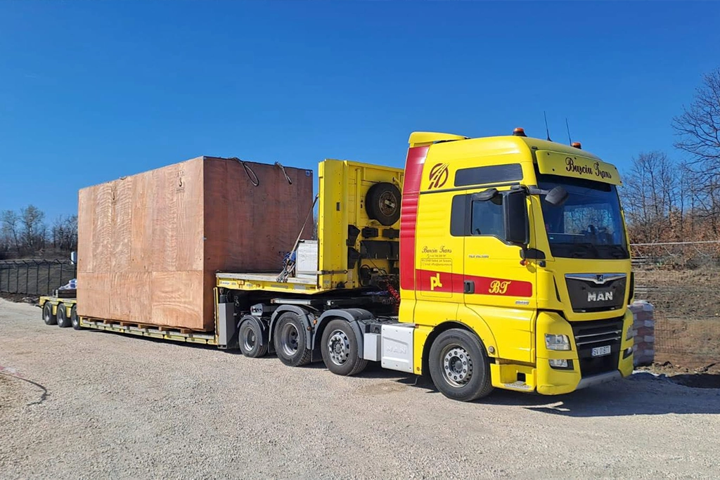 Camion Transport Agabaritic Burciu Trans